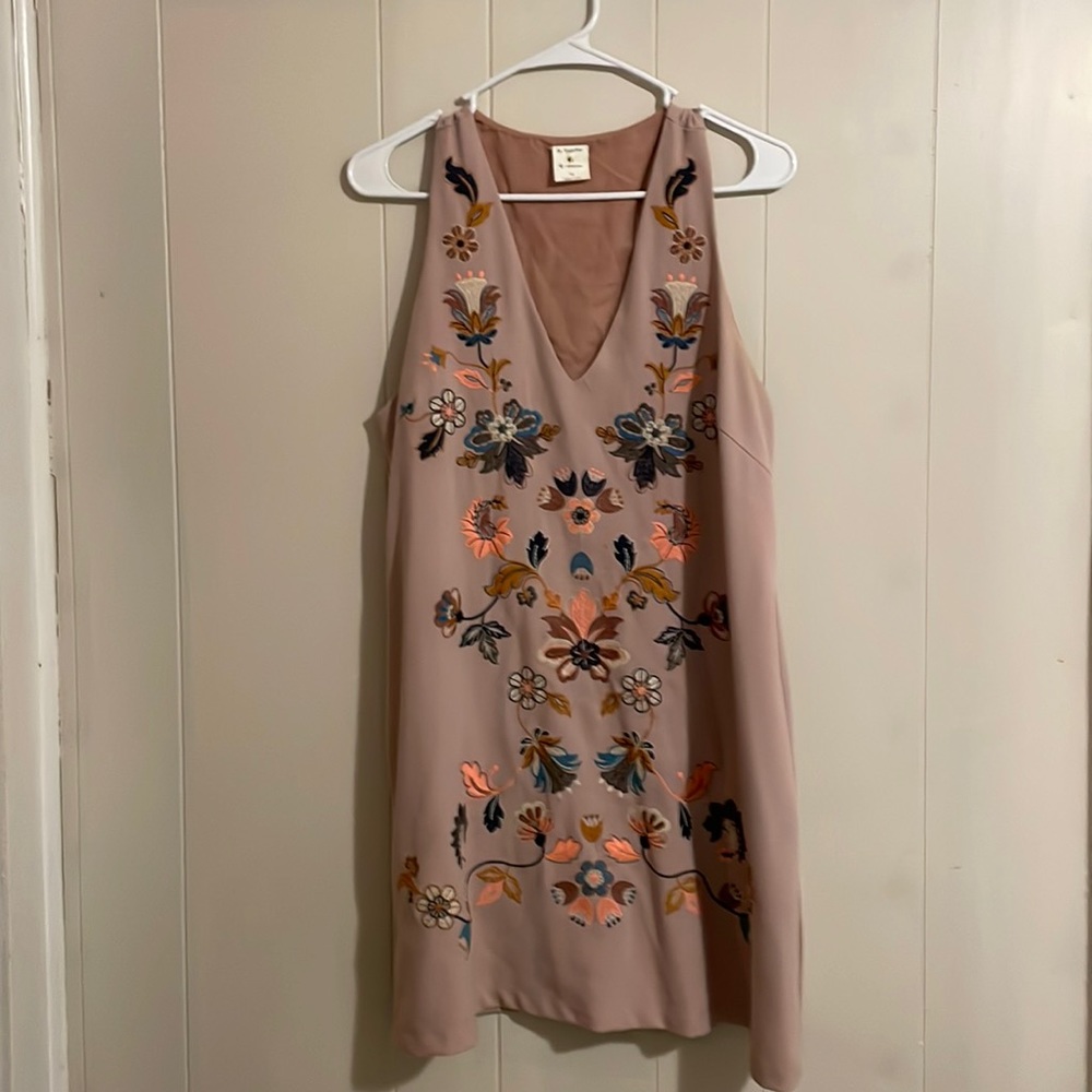 By Together | pink embroidered shift dress with pockets | MEDIUM | lightly worn